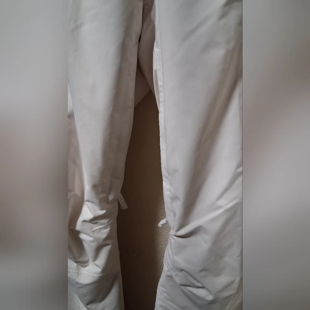The North Face Women Snow Pants - Picture 4 of 14